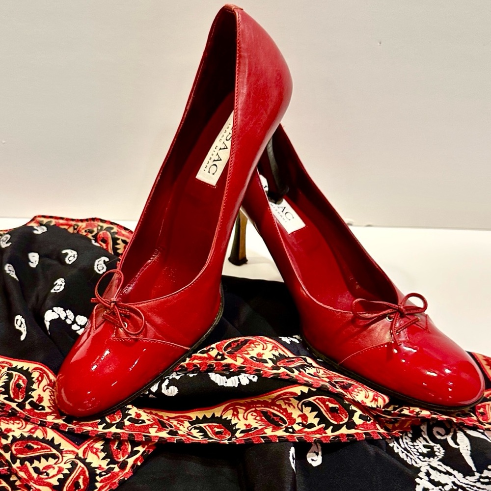 Vibrant Red Women's Pumps with Bow Detail